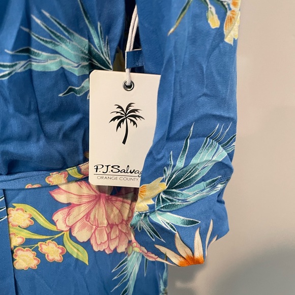 PJ Salvage Robe Size Small - Picture 6 of 15